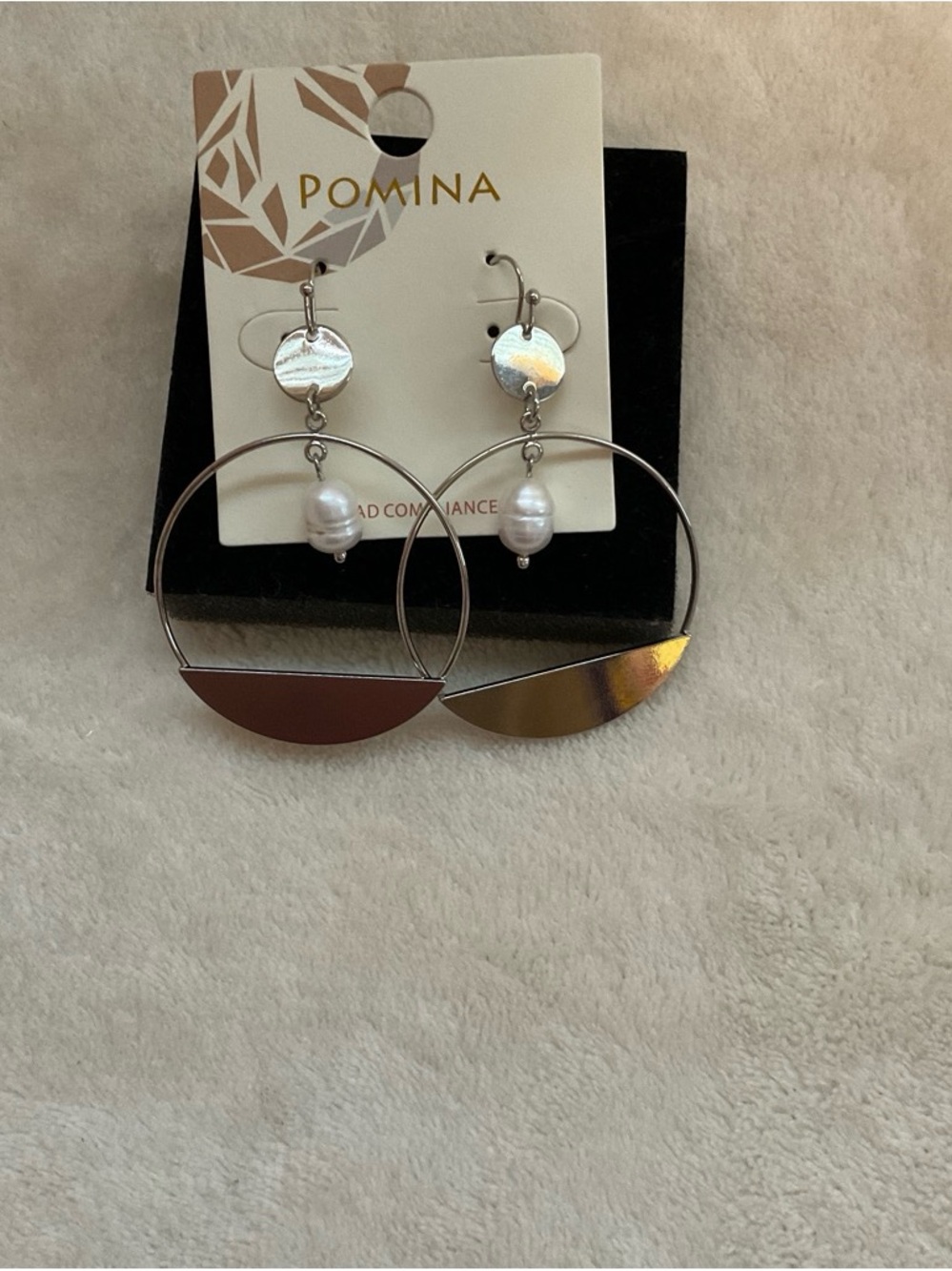 Pomina Silver Hoop Earrings with White Pearl Drop
